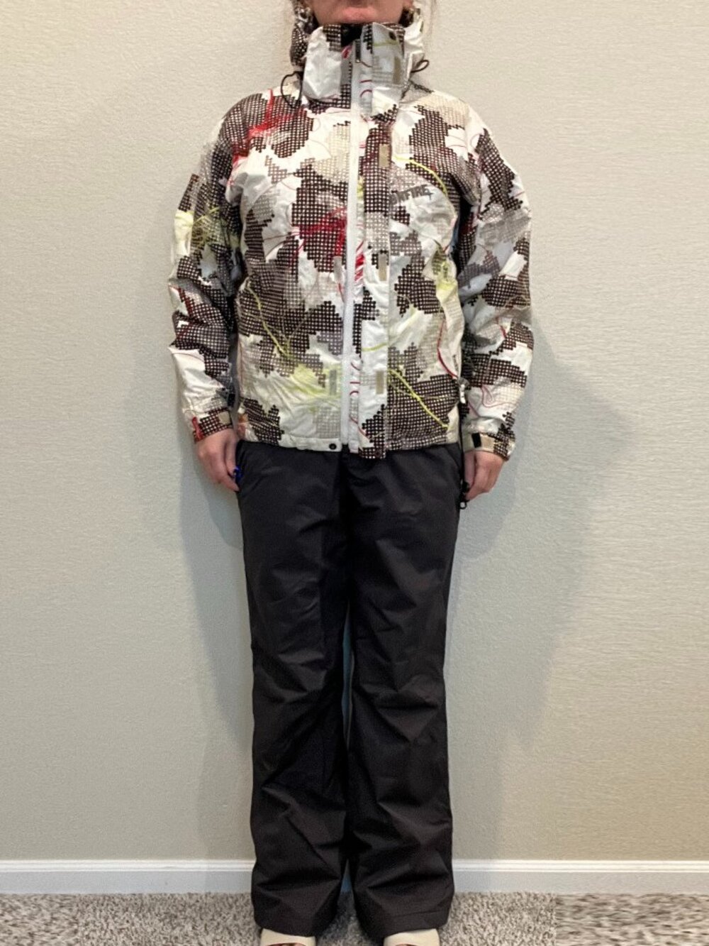 Bonfire Ski/Snowboard Jacket White with Print Size M